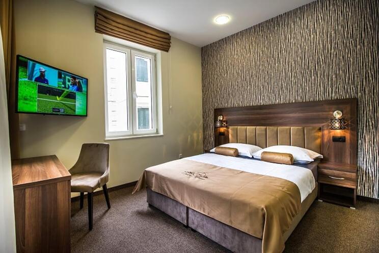Central Luxury Rooms โอมิช ภายนอก รูปภาพ