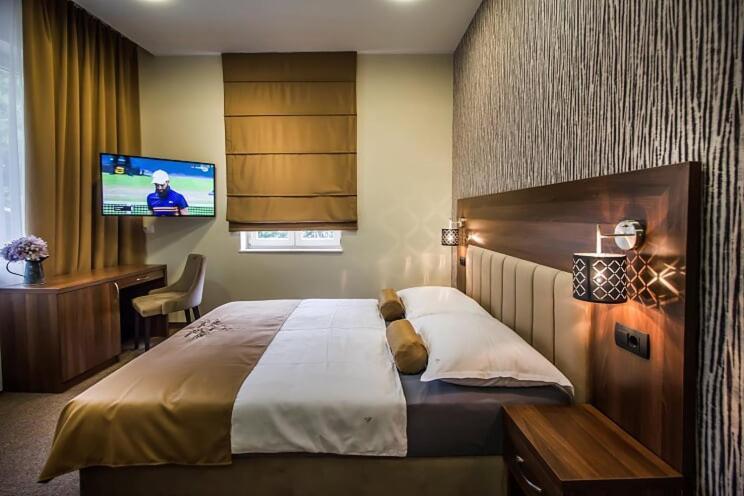 Central Luxury Rooms โอมิช ภายนอก รูปภาพ